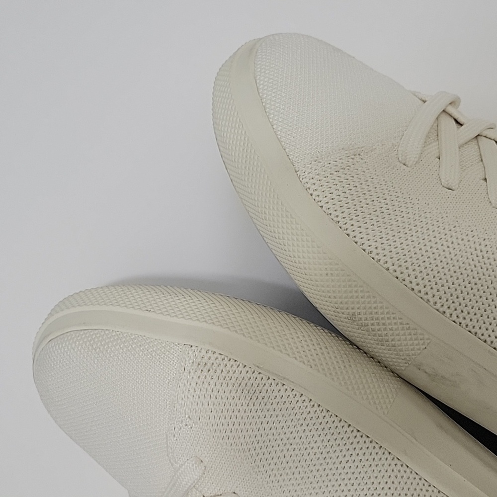 Rothy's R502 Sneakers - Picture 7 of 10